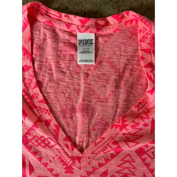 Victoria's Secret PINK Aztec print, V-neck sleepwear, women's size L - Picture 2 of 3
